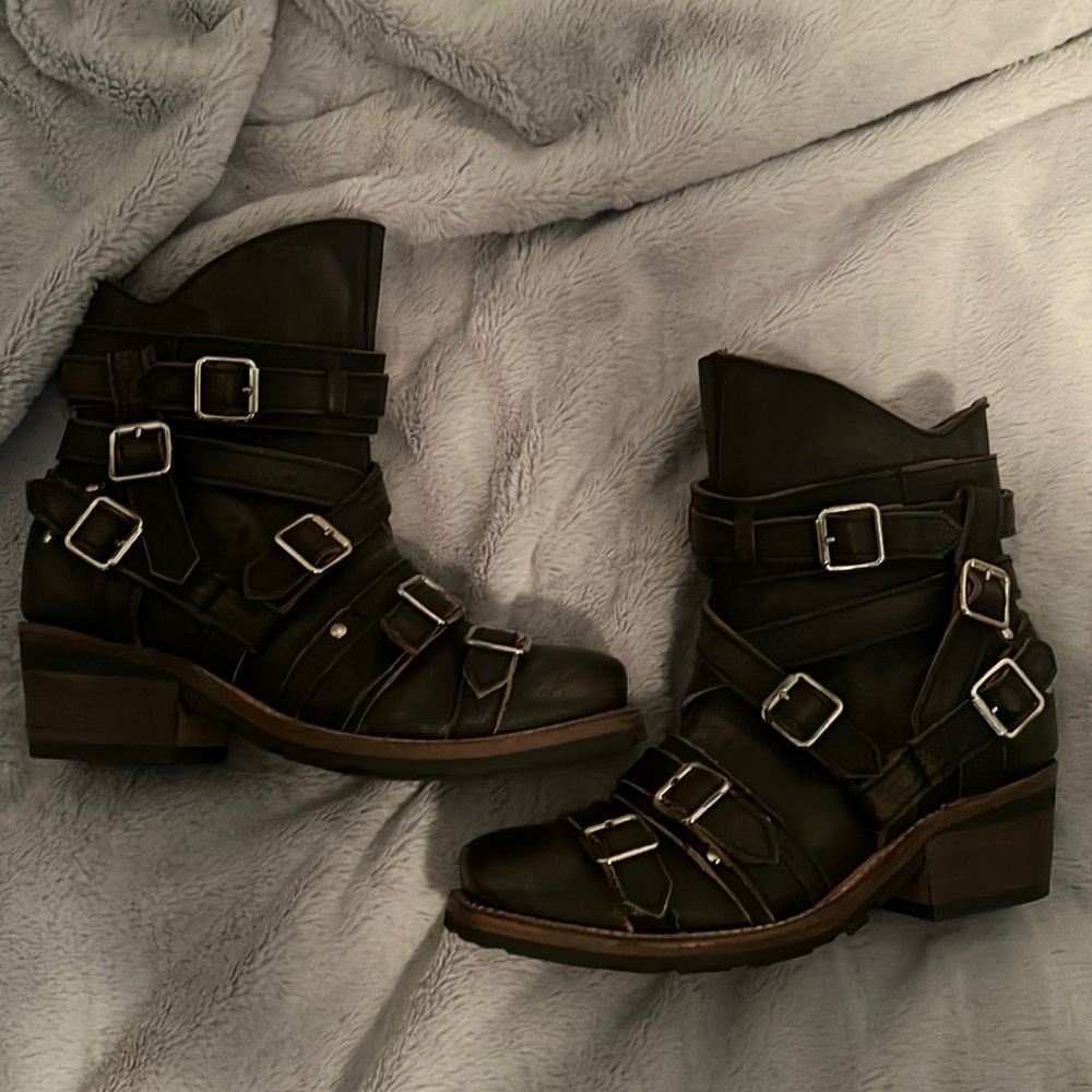 FREEBIRD BY STEVEN Whiplash Boot like new, only worn one time.